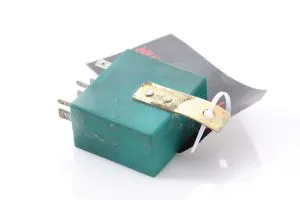 Maserati - Used Parts 166851-Q2 LOCK/UNLOCK DOORS MODULE