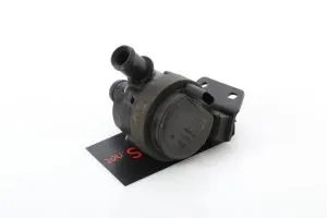 Maserati - Used Parts 670002071-Q2 WATER PUMP HEATING SYSTEM