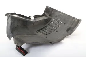 Ferrari - Used Parts 82471700-Q2 LH REAR WHEELHOUSE REAR GRAVEL GUARD