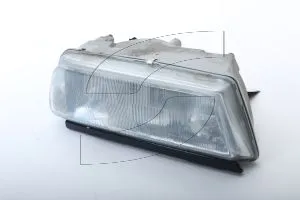 Maserati - Used Parts 373100100-A1 RH HIGH/LOW BEAM HEADLIGHT 3