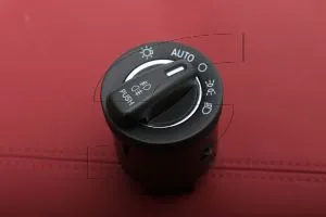 Maserati - Used Parts 675000617-A1 CONTROL SWITCH