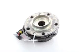 Ferrari - Used Parts 179070-Q2 HUB COMPLETE BEARING