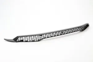 Lamborghini - Used Parts 4T0807684-Q2 grille            rear bumper grill