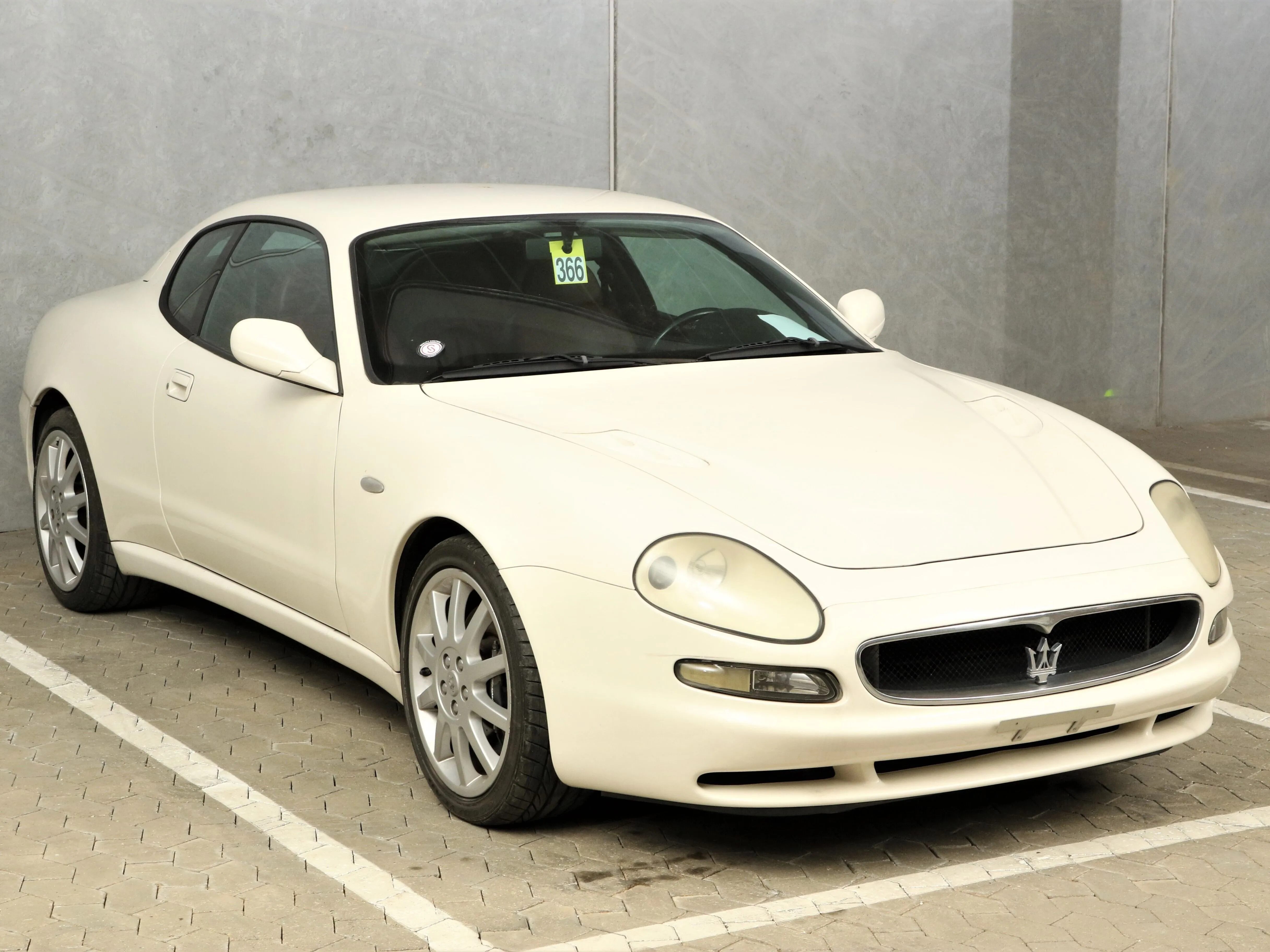 Maserati 3200 GTA 2001