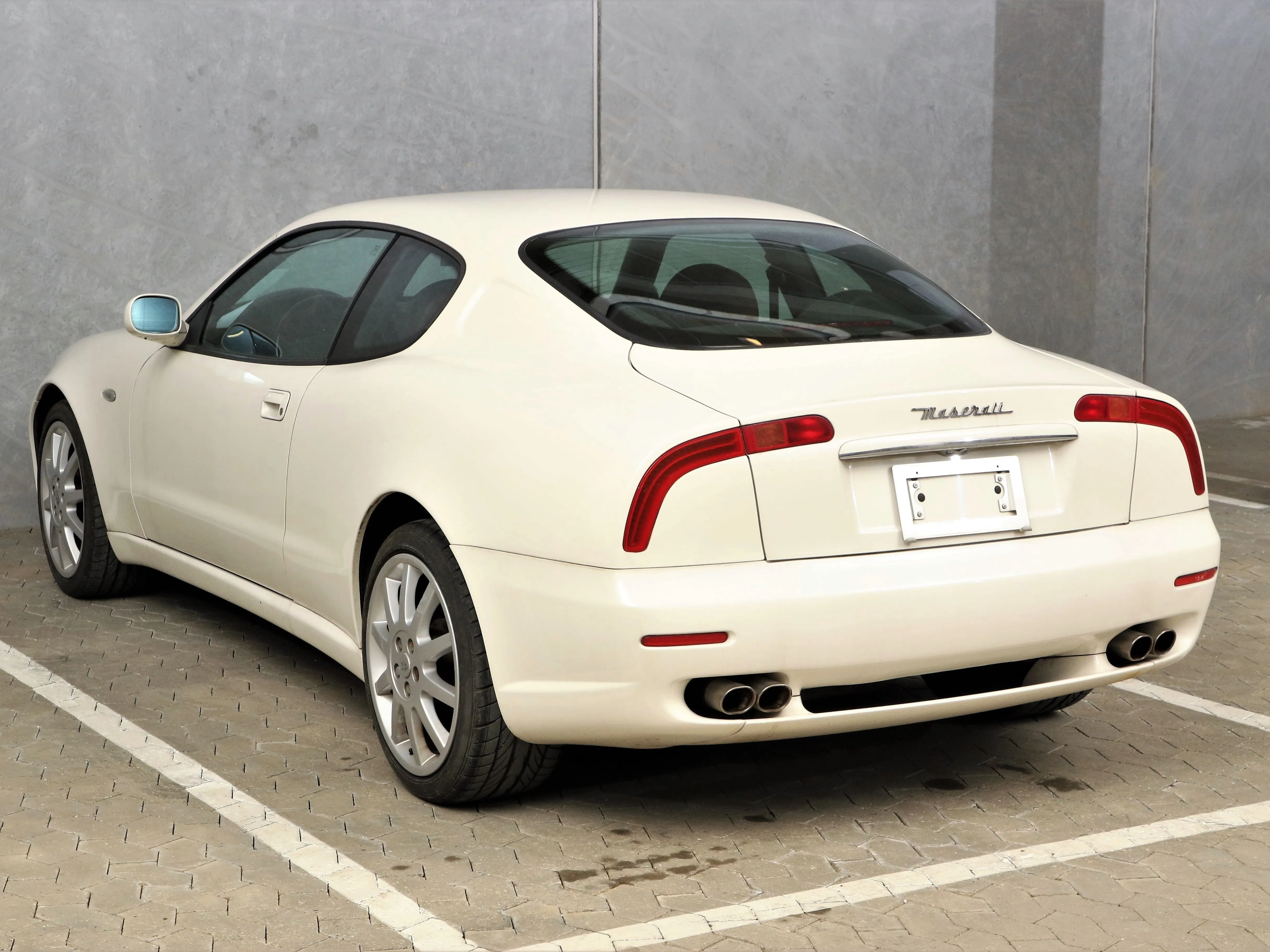 Maserati 3200 GTA 2001