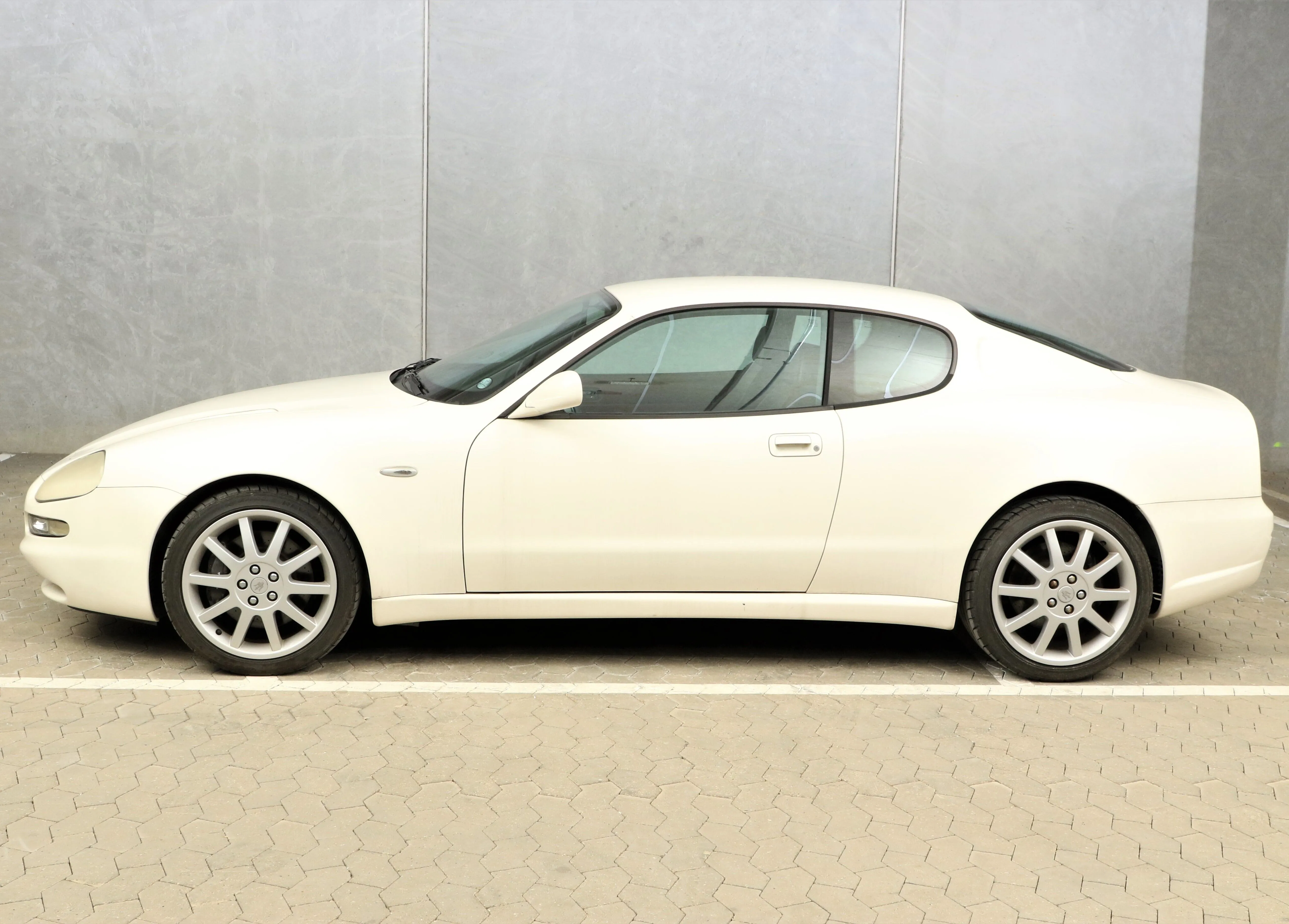 Maserati 3200 GTA 2001